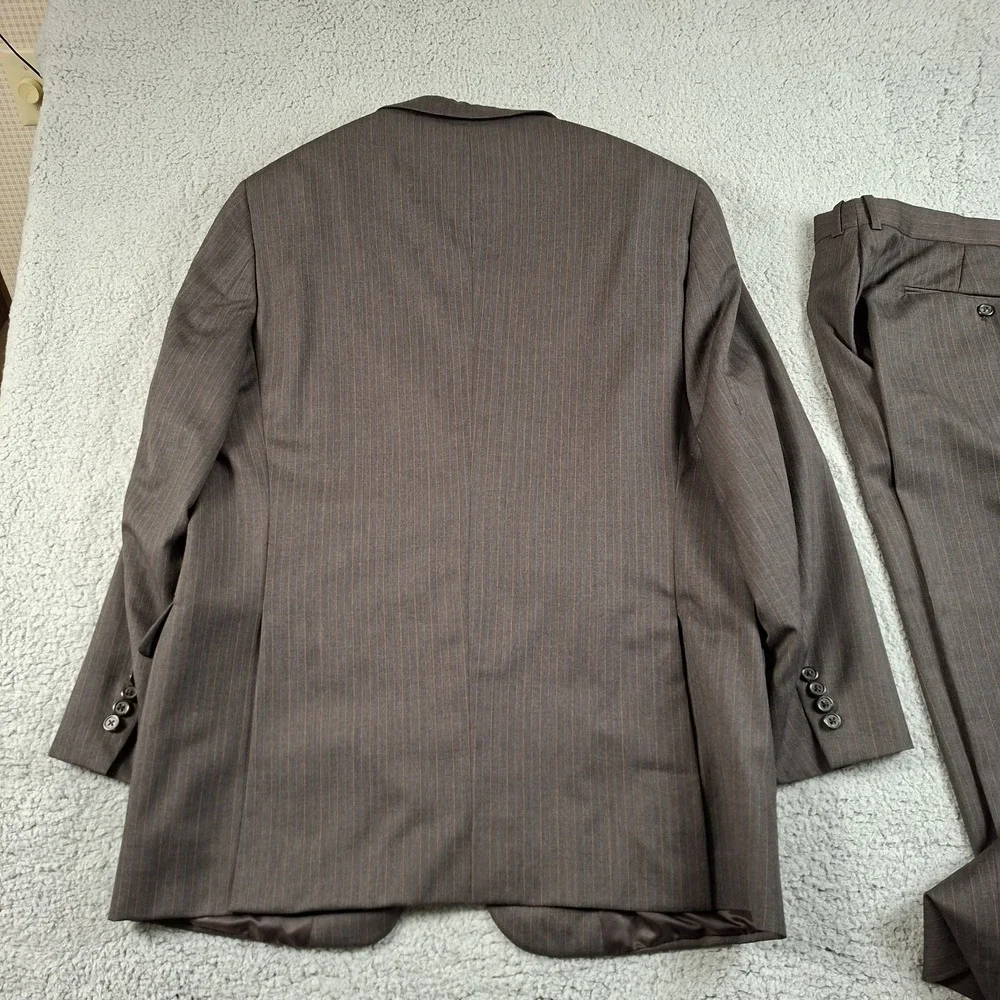 Hickey Freeman Mens 46R Suit 39x28 Brown Grey Blue Pinstripe 2pc Wool USA